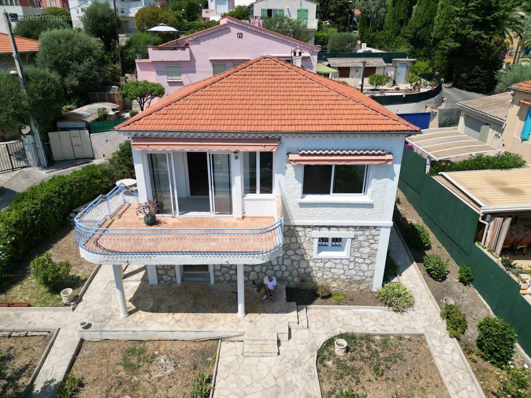 Maison à CAGNES-SUR-MER