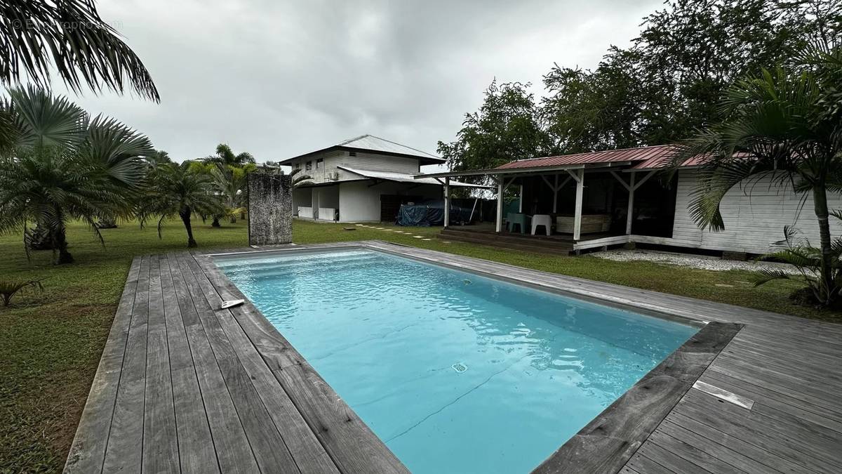 Appartement à KOUROU