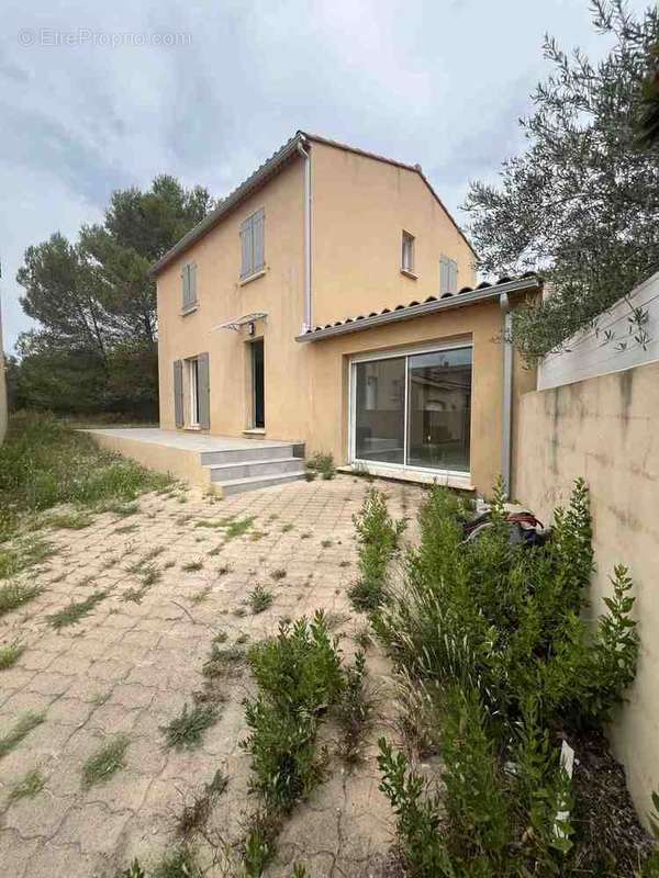 Maison à NIMES