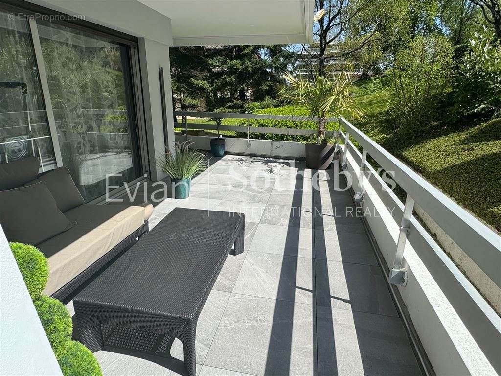 Appartement à EVIAN-LES-BAINS