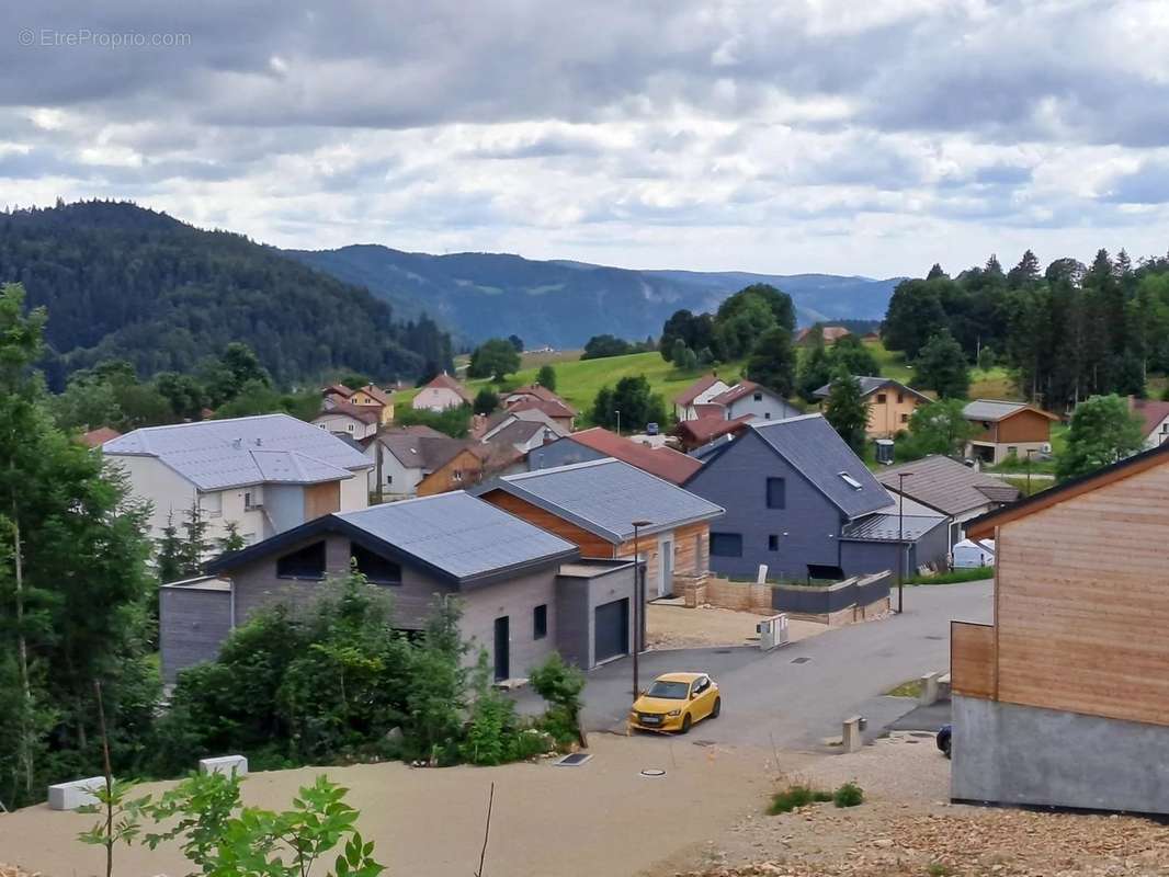 Terrain à LAMOURA