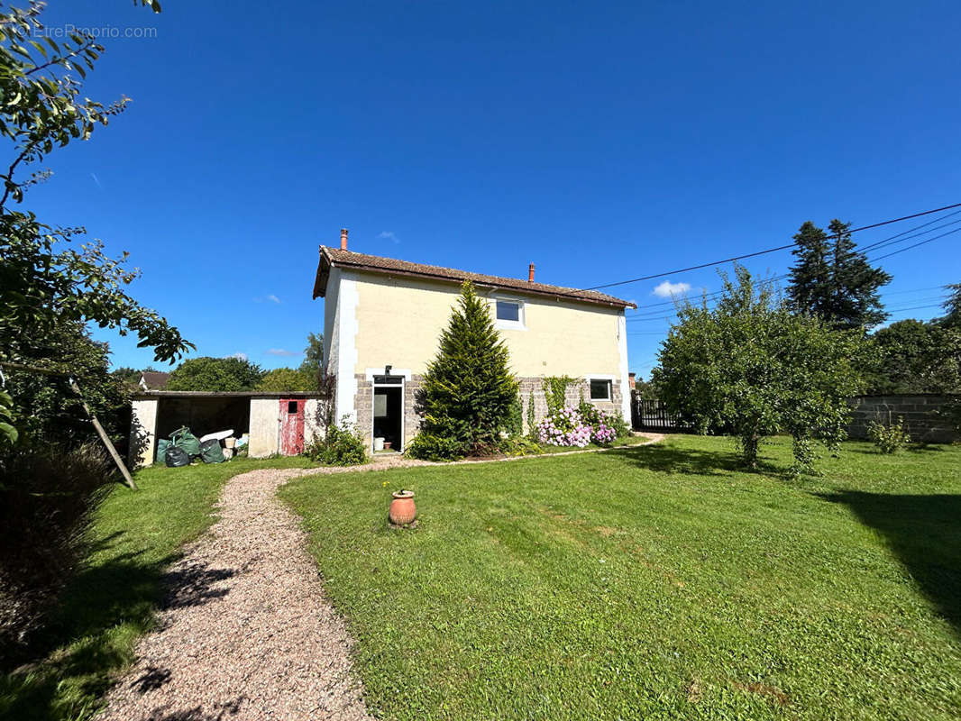 Maison à EVAUX-LES-BAINS