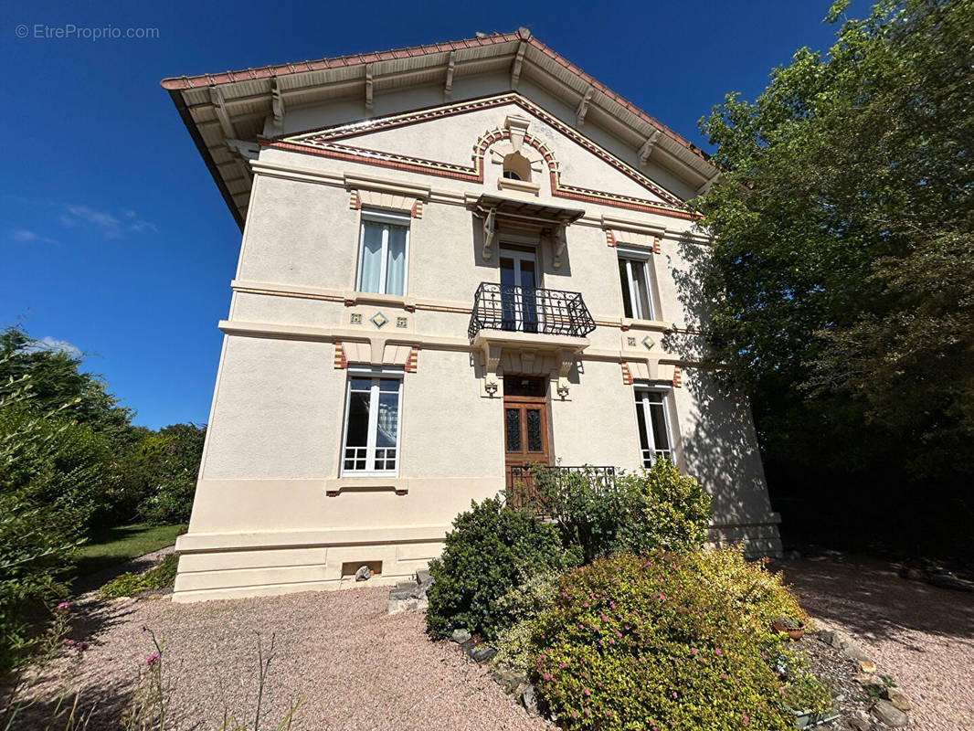 Maison à EVAUX-LES-BAINS