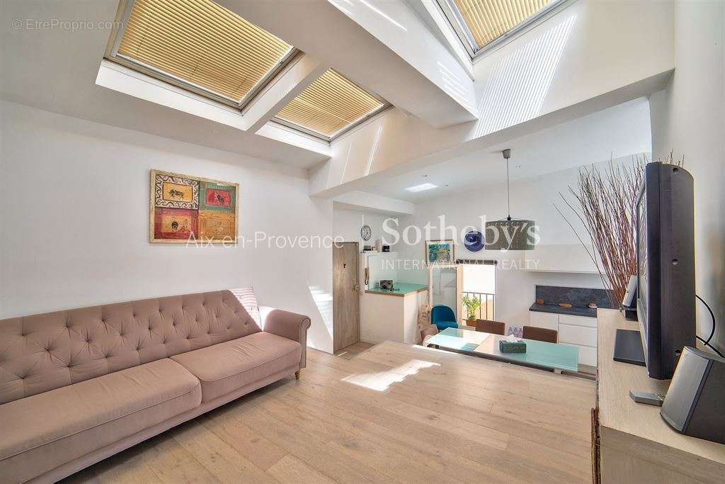 Appartement à AIX-EN-PROVENCE