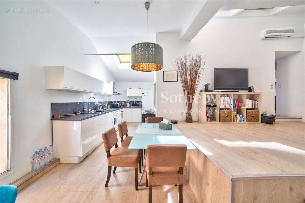 Appartement à AIX-EN-PROVENCE