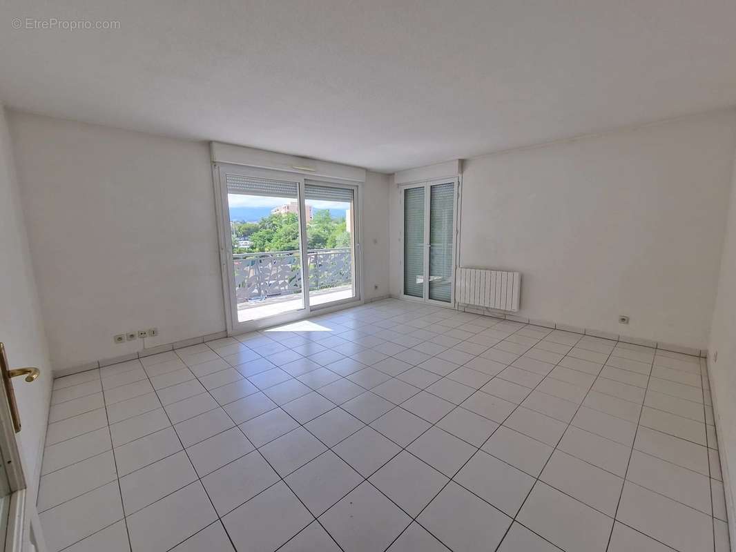 Appartement à CAGNES-SUR-MER