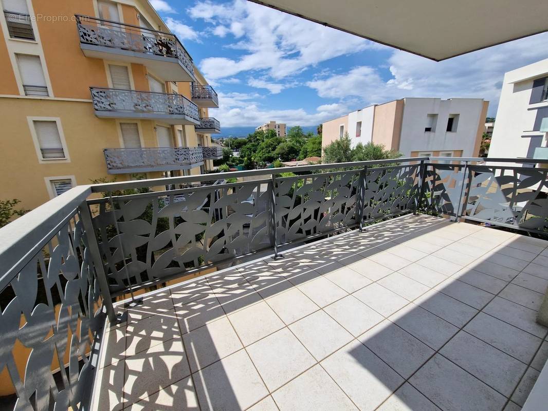 Appartement à CAGNES-SUR-MER