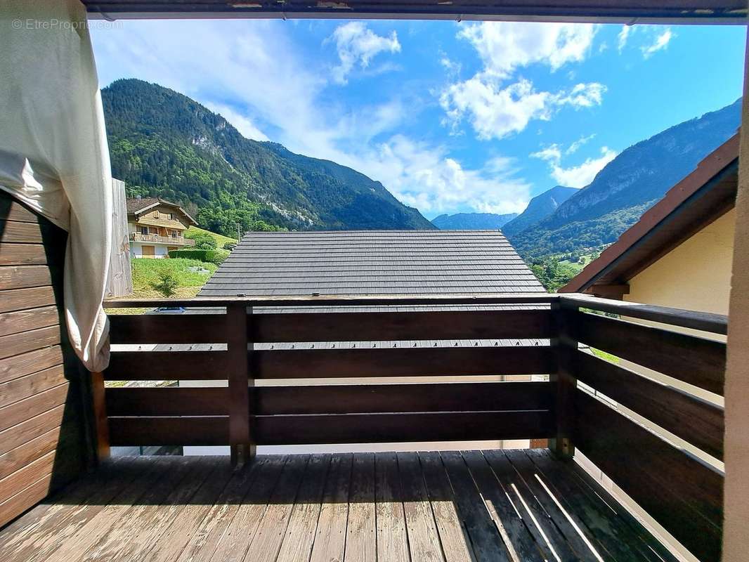 Appartement à LE PETIT-BORNAND-LES-GLIERES