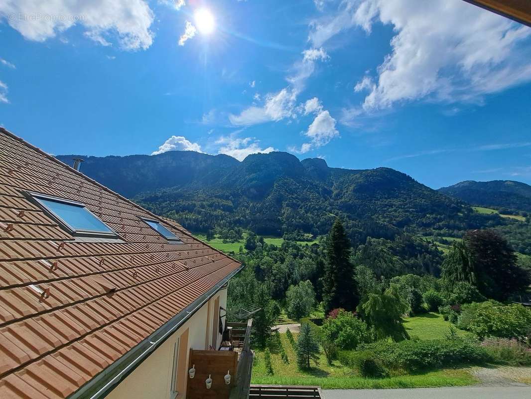 Appartement à LE PETIT-BORNAND-LES-GLIERES