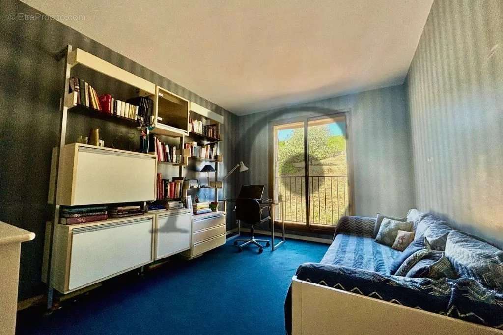 Appartement à VILLENEUVE-LOUBET