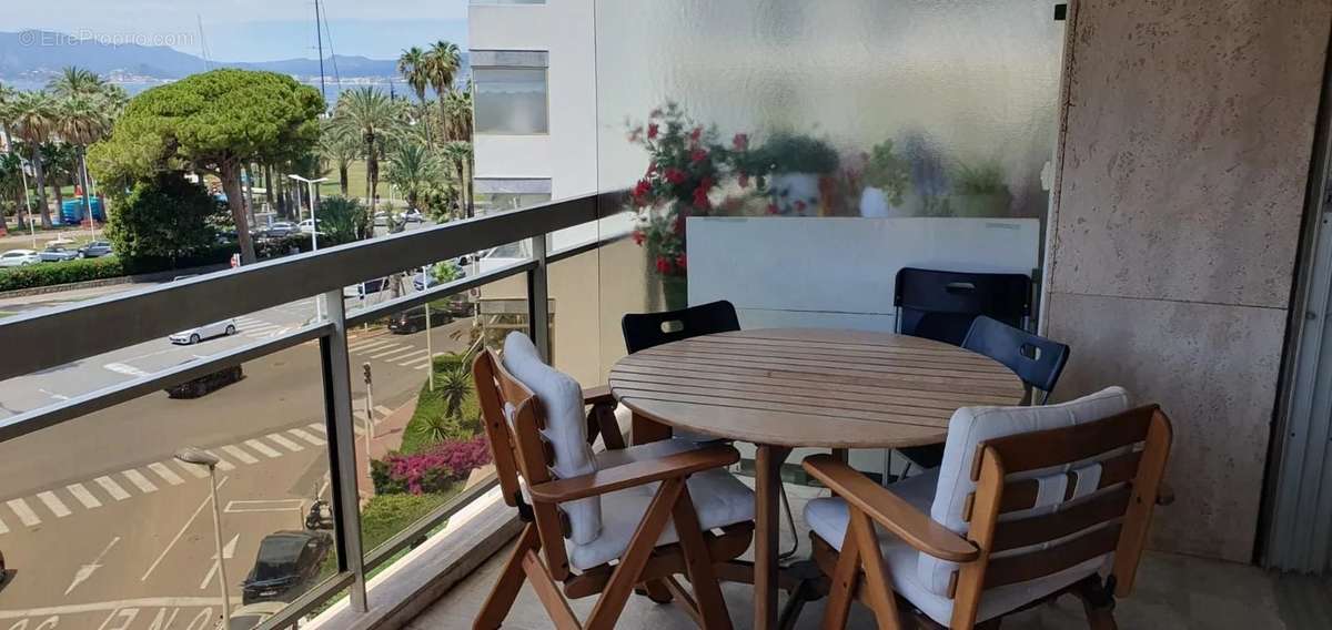 Appartement à CANNES