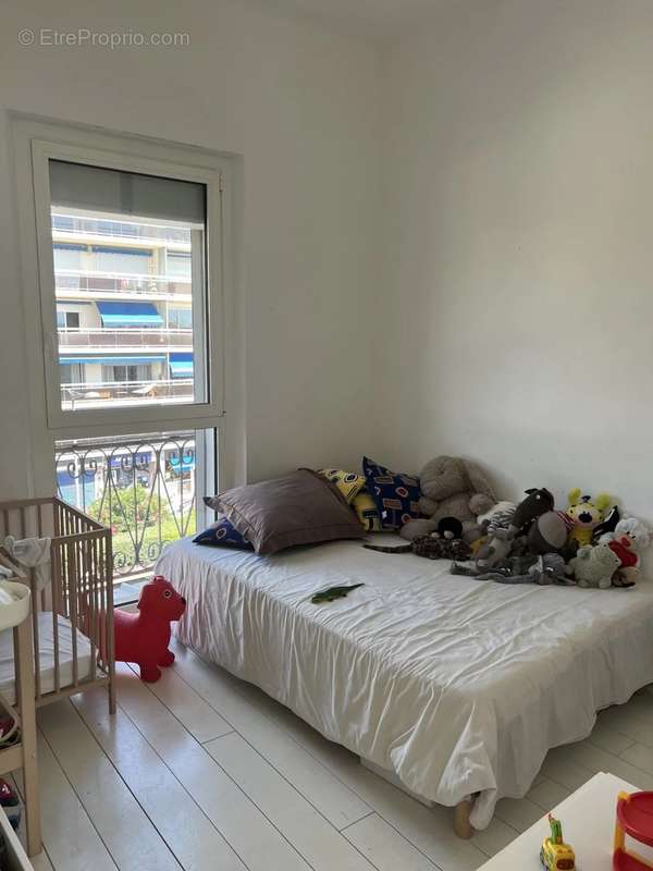 Appartement à MARSEILLE-7E