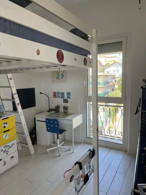 Appartement à MARSEILLE-7E