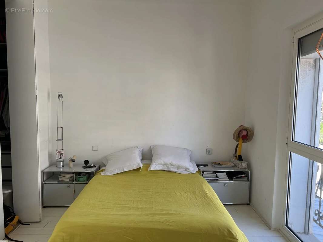 Appartement à MARSEILLE-7E