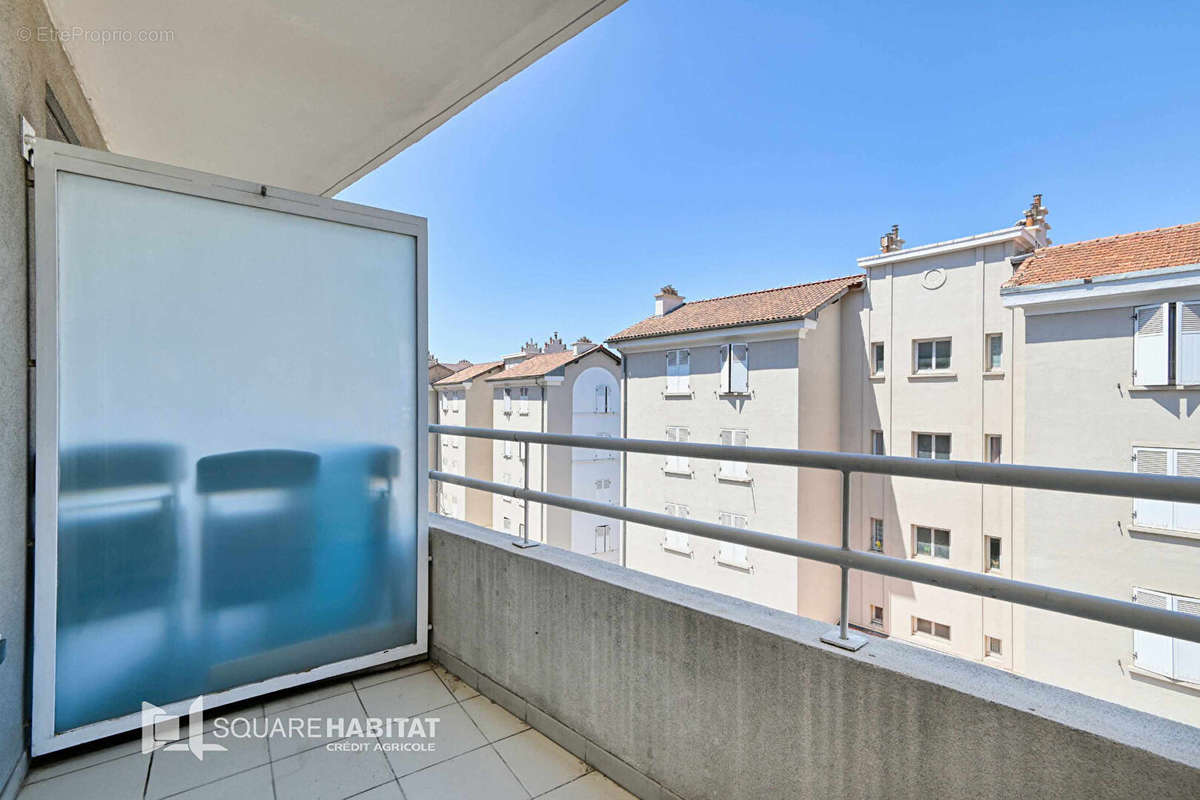 Appartement à MARSEILLE-10E