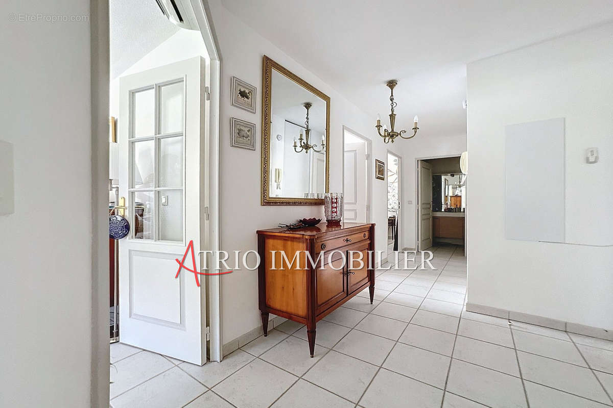 Appartement à CAGNES-SUR-MER