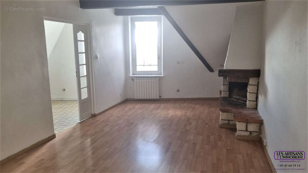 Appartement à LONGEVILLE-LES-METZ