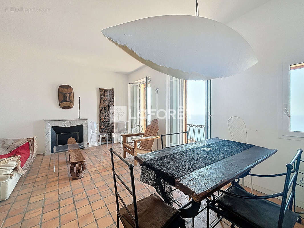 Appartement à ROQUEBRUNE-CAP-MARTIN