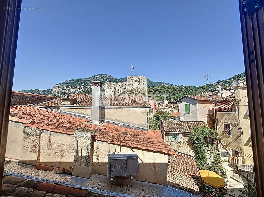 Appartement à ROQUEBRUNE-CAP-MARTIN