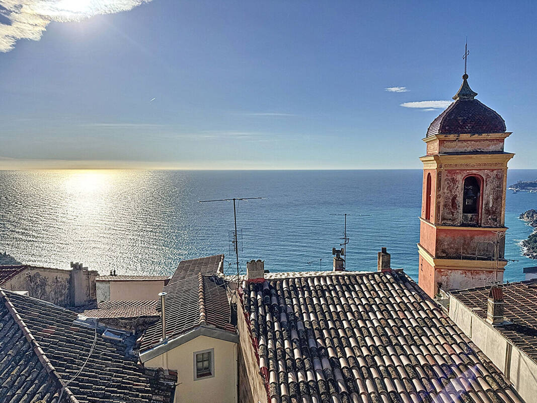 Appartement à ROQUEBRUNE-CAP-MARTIN