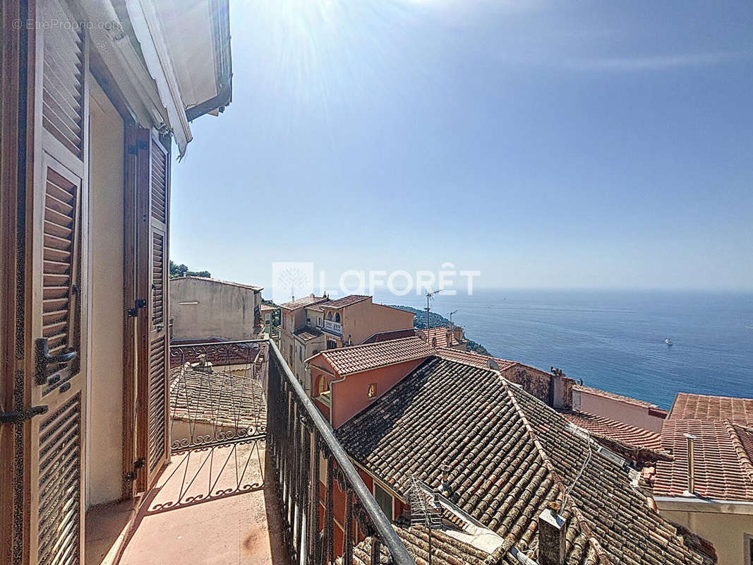 Appartement à ROQUEBRUNE-CAP-MARTIN