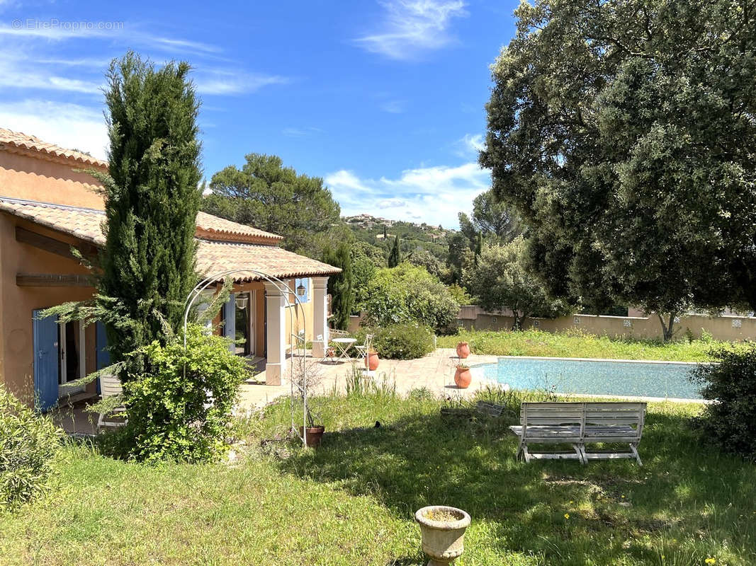 Maison à VILLENEUVE-LES-AVIGNON