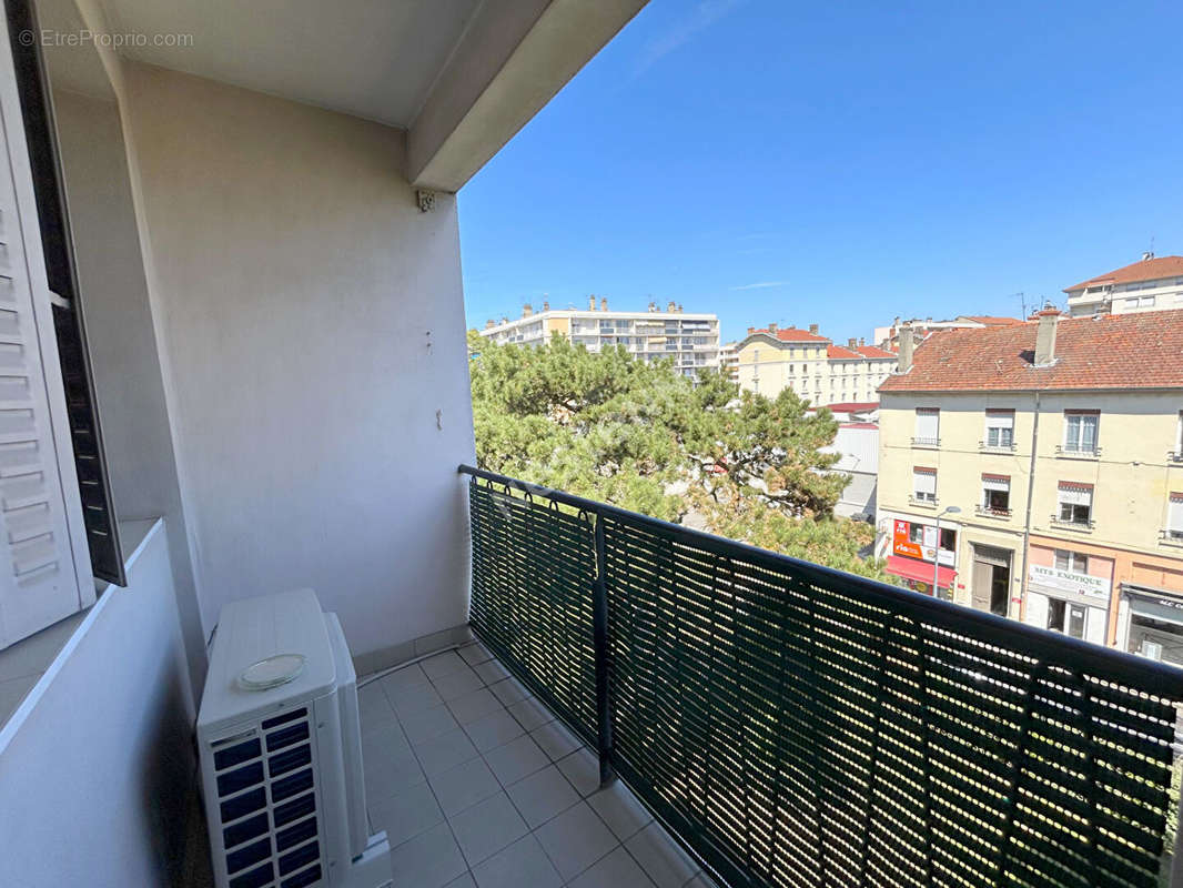 Appartement à VILLEURBANNE