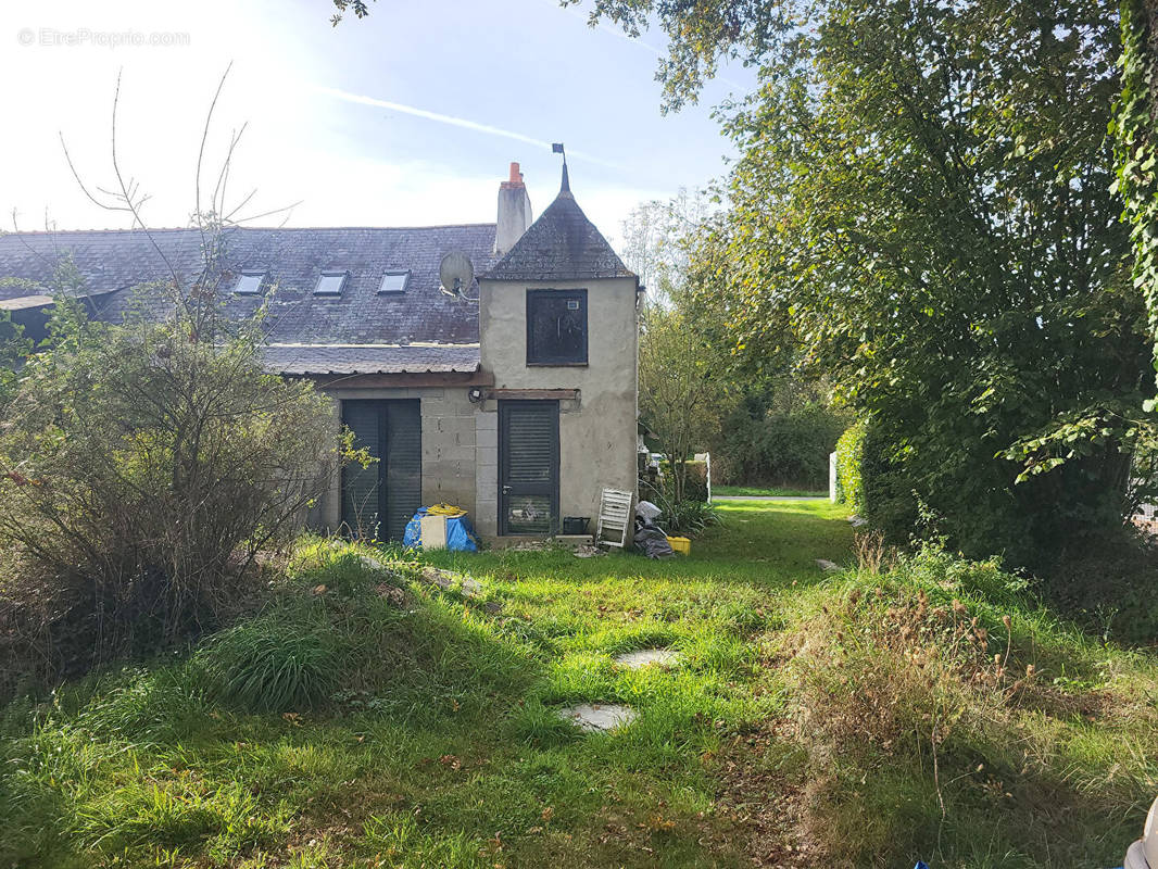 Maison à LE LOUROUX-BECONNAIS