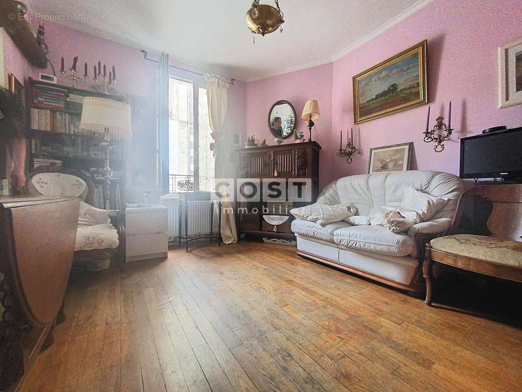 Appartement à COLOMBES