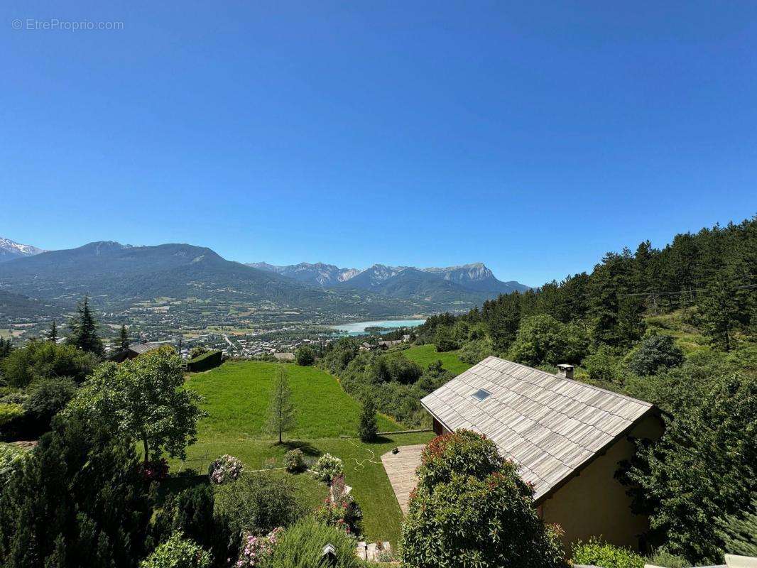 Maison à EMBRUN