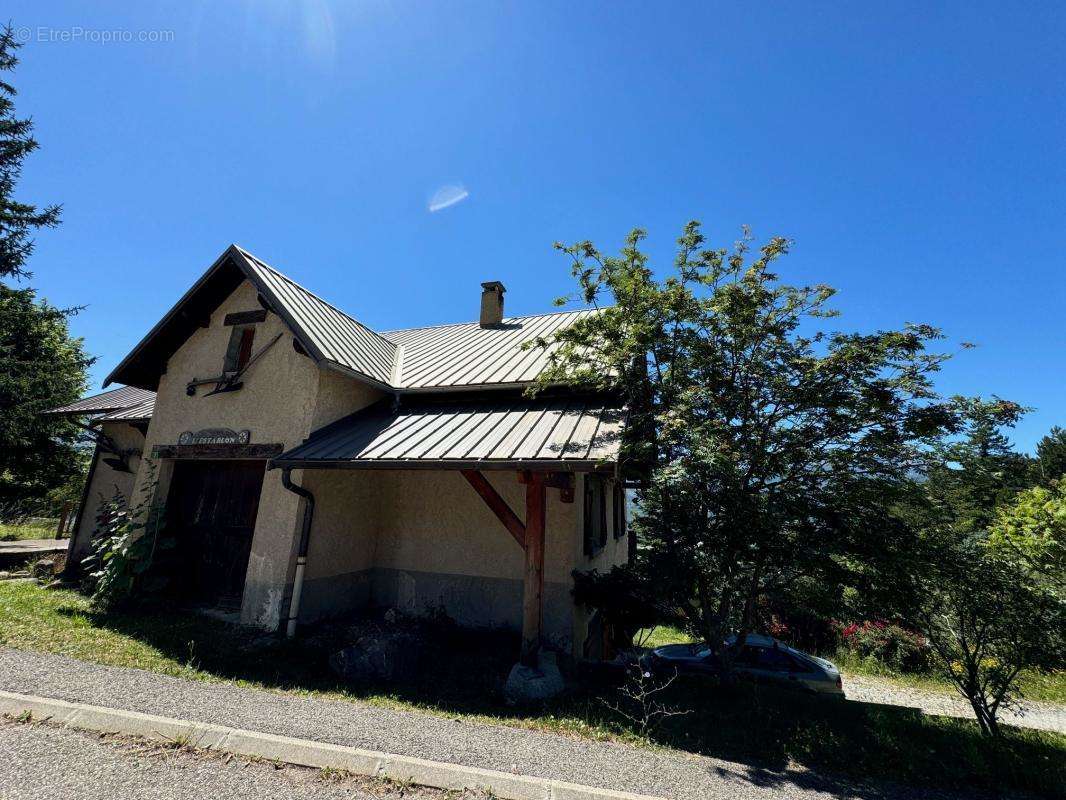 Maison à EMBRUN