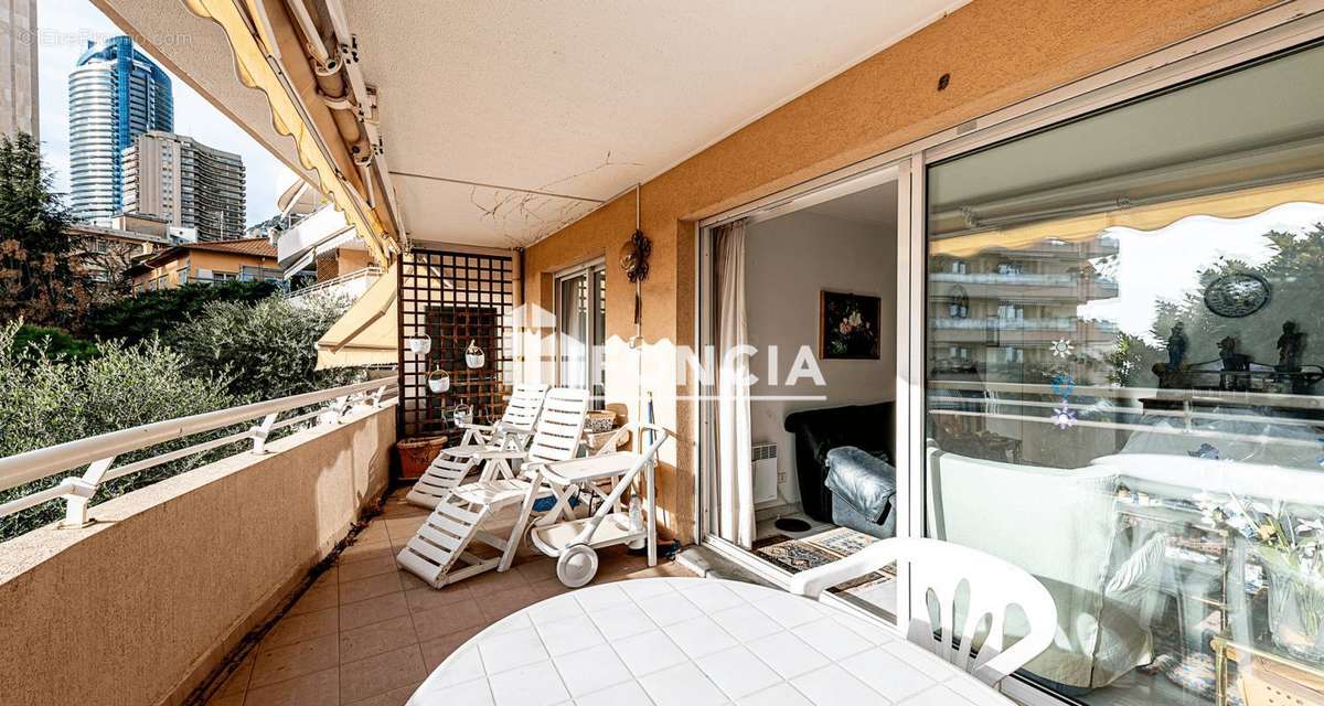 Appartement à BEAUSOLEIL