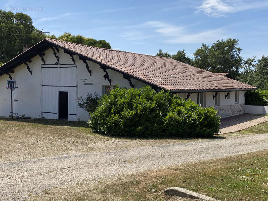 Maison à LANGON