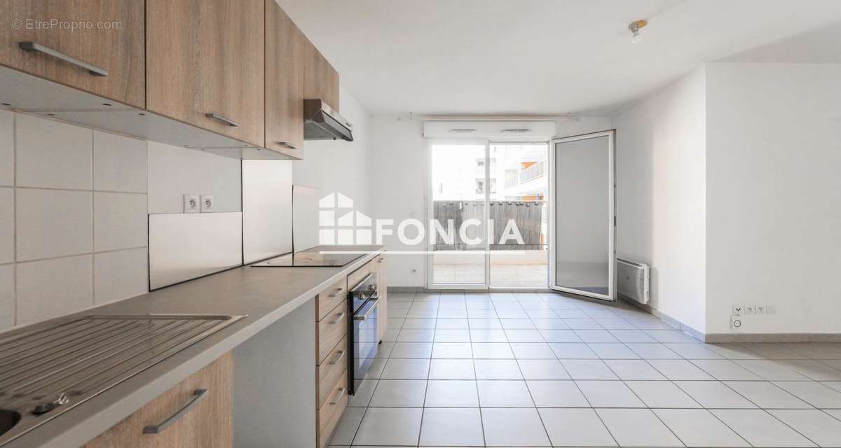 Appartement à MARSEILLE-10E