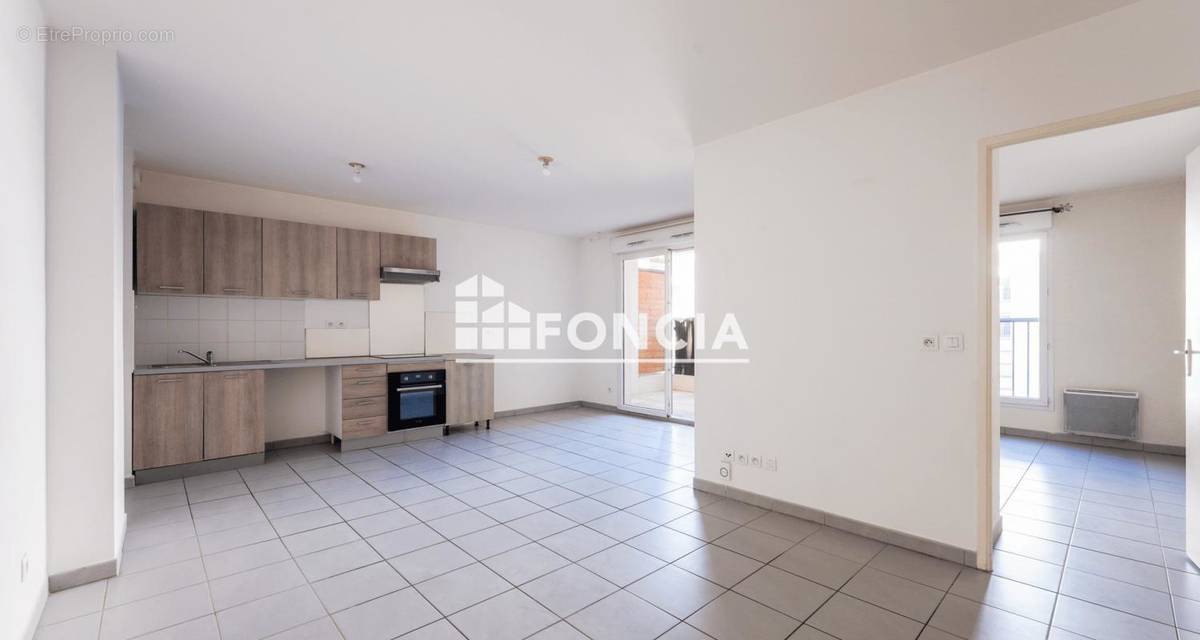 Appartement à MARSEILLE-10E