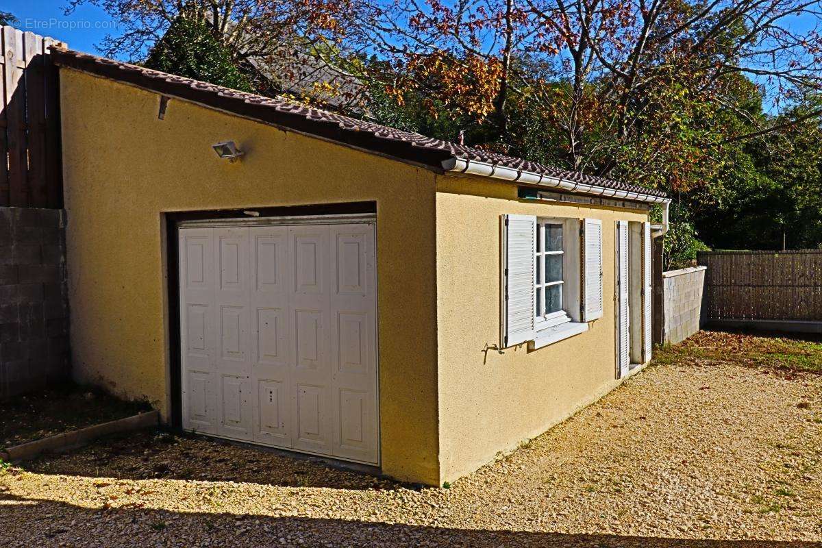 Maison à TRACY-SUR-LOIRE