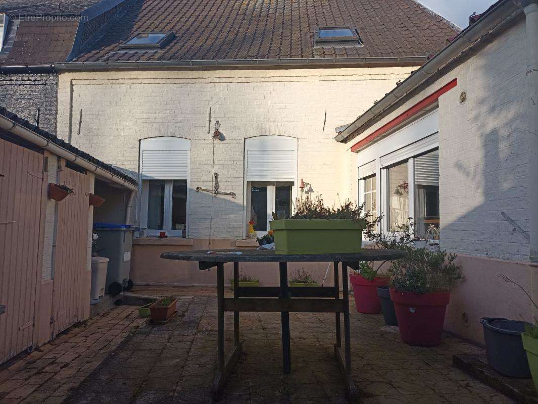 Maison à SAINT-HILAIRE-LEZ-CAMBRAI