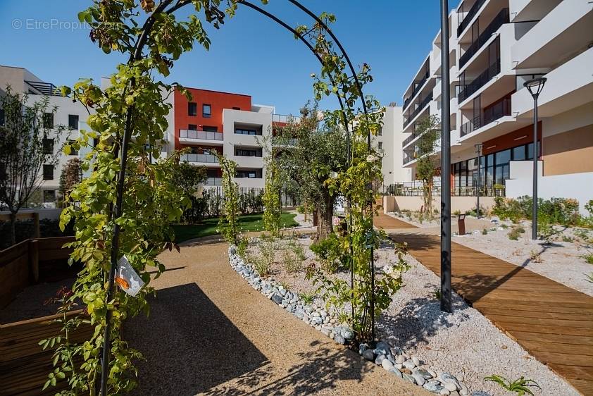 Appartement à SAINT-JEAN-DE-VEDAS