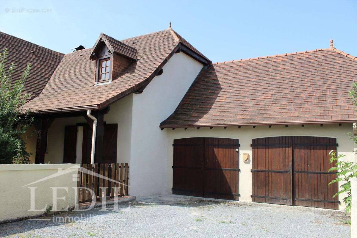 Maison à OLORON-SAINTE-MARIE