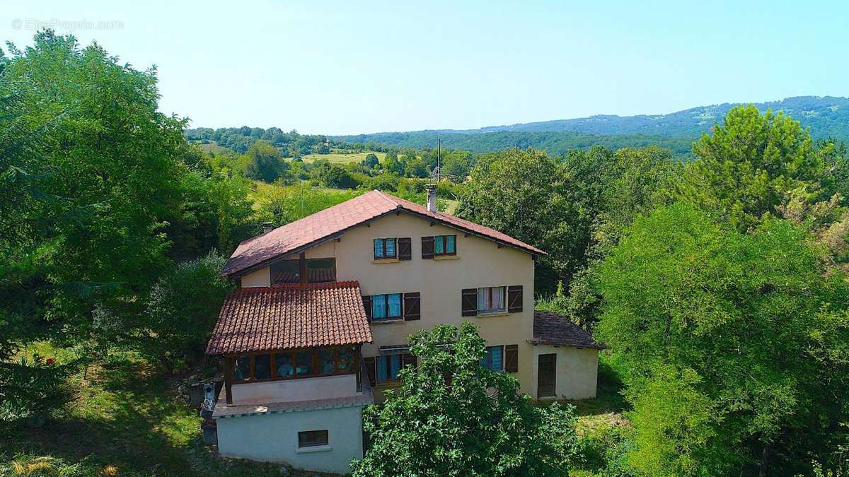 Maison à FIGEAC