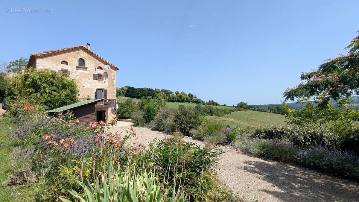 Maison à CORDES-SUR-CIEL