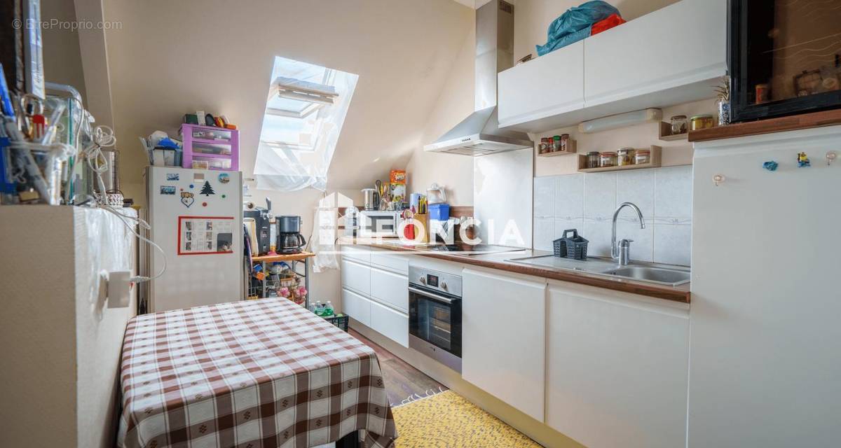 Appartement à CHACE