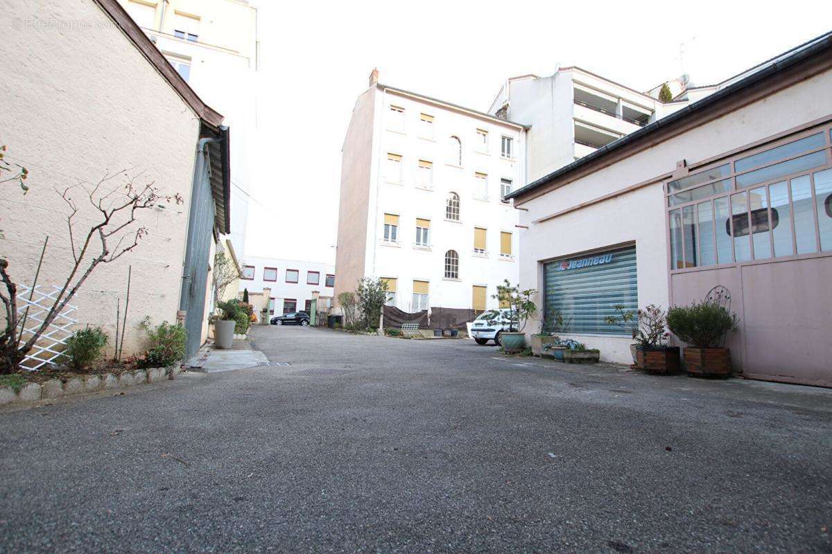 Appartement à VILLEURBANNE