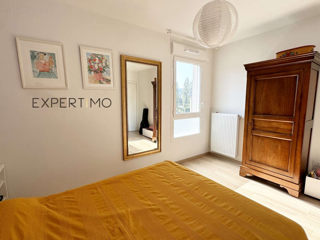 Appartement à SASSENAGE