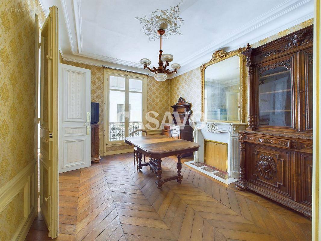 Appartement à PARIS-9E