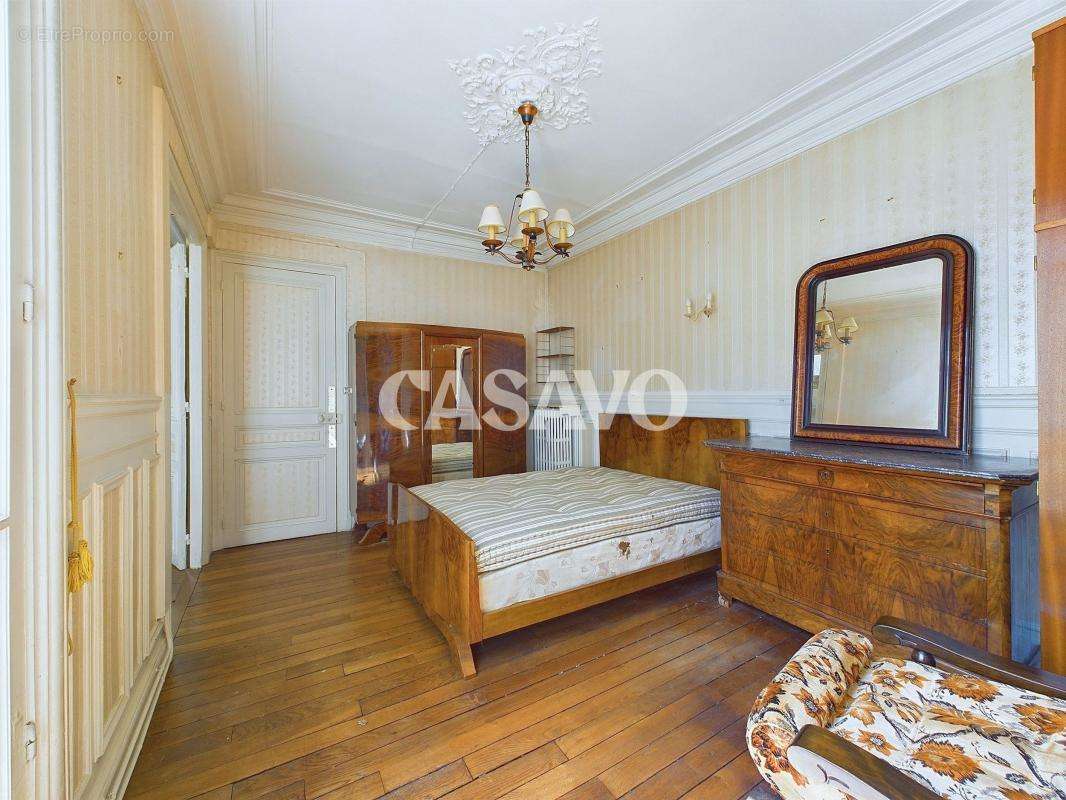 Appartement à PARIS-9E