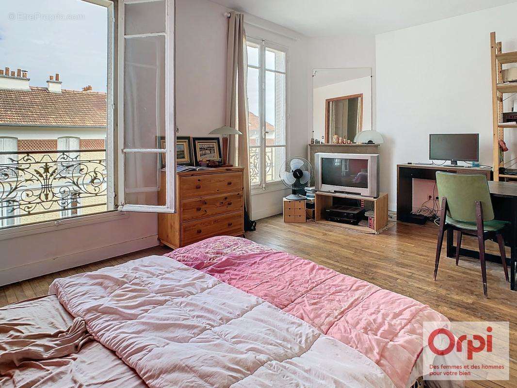 Appartement à ISSY-LES-MOULINEAUX