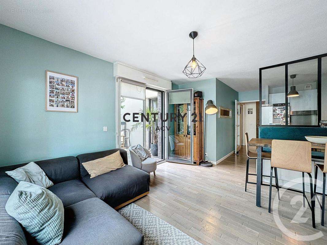 Appartement à MAISONS-ALFORT