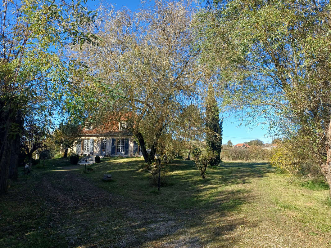 Maison à VILLENEUVE