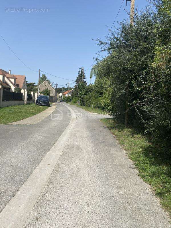 Terrain à SIVRY-COURTRY